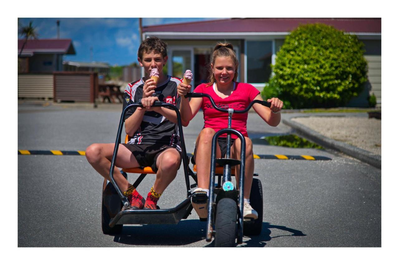 Greymouth Seaside Top 10 Holiday Park Exteriér fotografie
