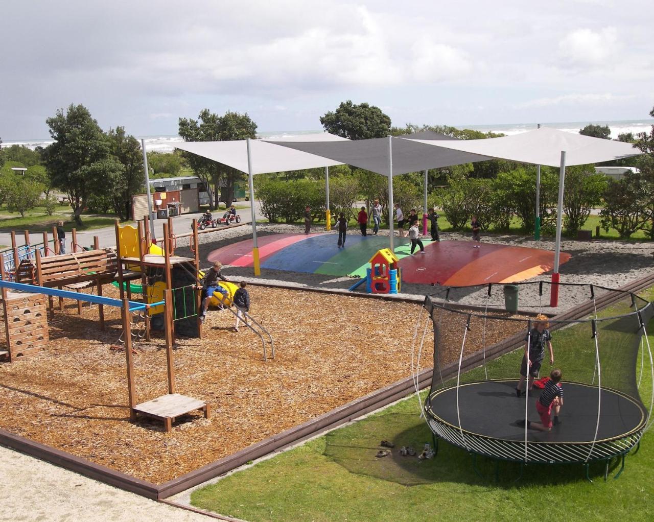 Greymouth Seaside Top 10 Holiday Park Exteriér fotografie