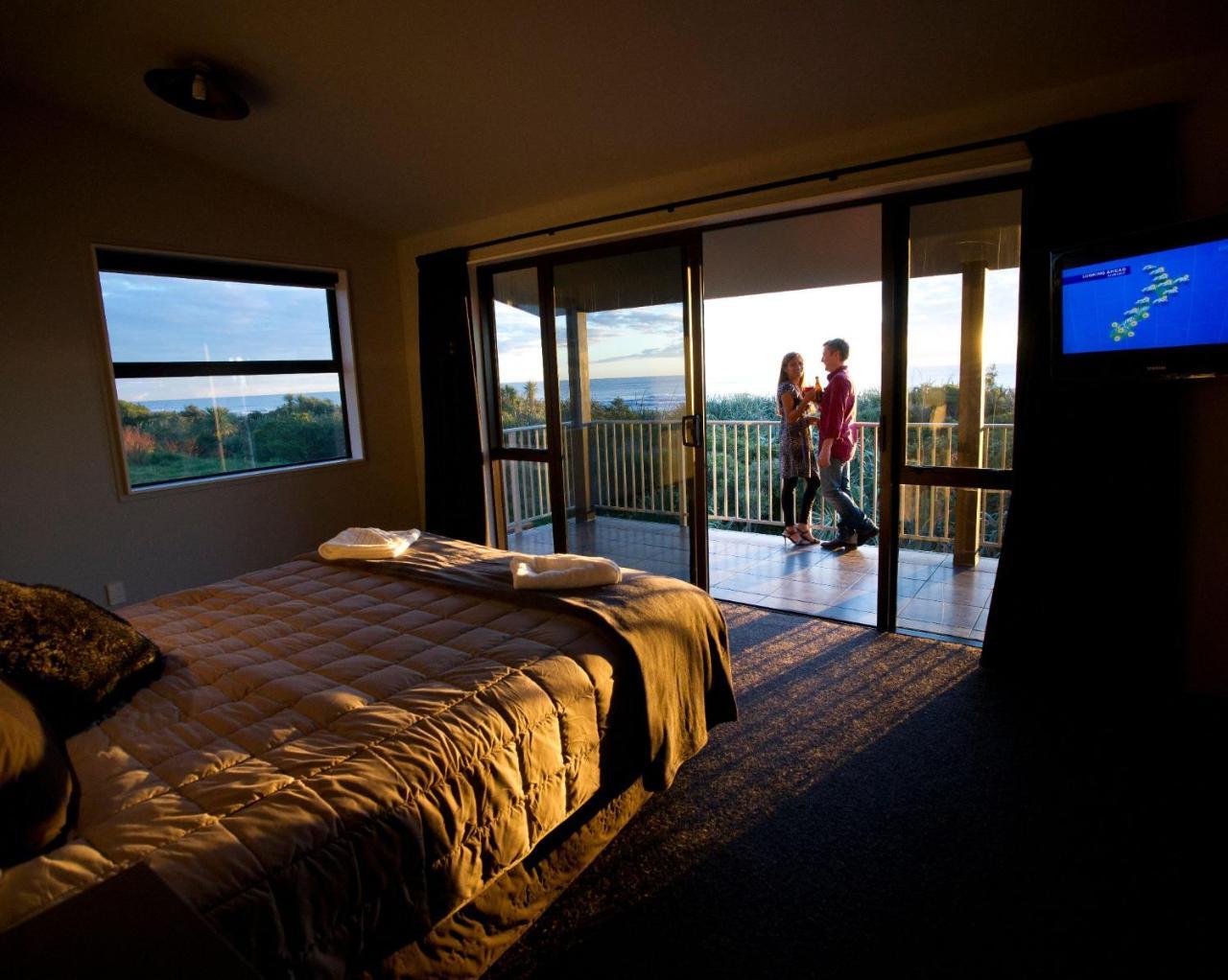 Greymouth Seaside Top 10 Holiday Park Pokoj fotografie