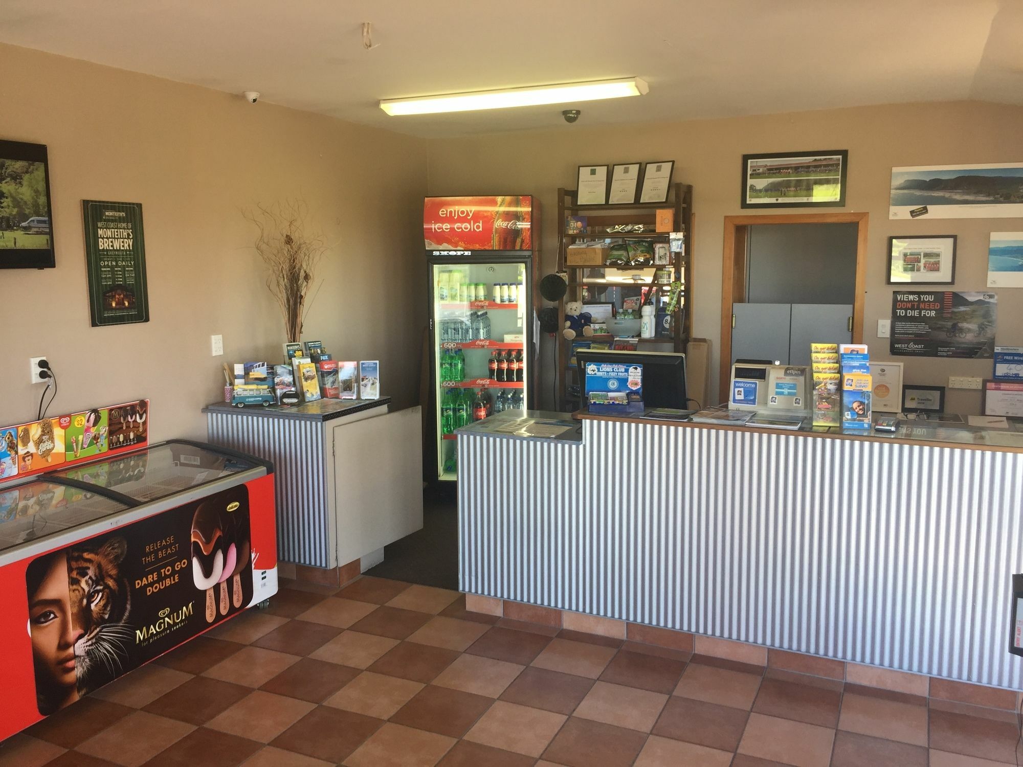 Greymouth Seaside Top 10 Holiday Park Exteriér fotografie